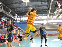 3f41c9f6-2a62-43de-a976-1c4b26fbd201